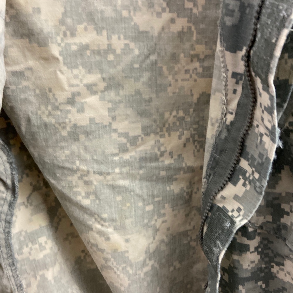 Army Digital Desert Camouflage Medium Regular Coat - Picture 10 of 11